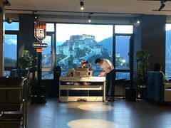 -平措康桑·和牛自助观景餐厅(布达拉宫店)