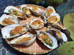 蒜茸烧生蚝-蠔爺王志德生蚝馆(金沙湾店)