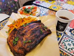 -LESCEDARS Brasserie Bistro香柏树