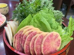 -菌之家·专业纯野生菌火锅·特色炒菌