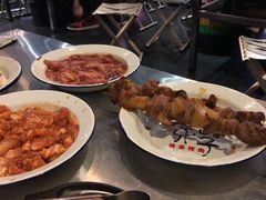 -马路牙子地桌烤肉(工体店)