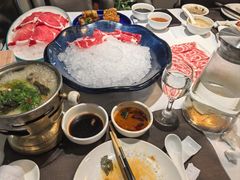 -胡记饭店(保工街店)