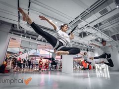 -Jumphai室内蹦极运动