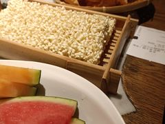 -尚尚仙·酸汤猪手·猪肚鸡火锅(华联万柳购物中心店)