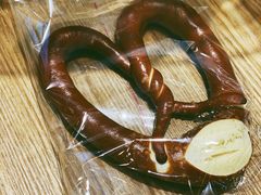 碱水结-稻田秋日式面包