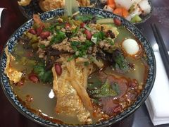 -东门七爷螺蛳粉(浦东店)