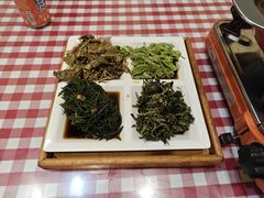 -王村姑老土炕莜面村(桥东店)