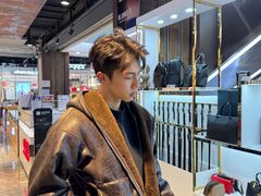 -王府井百货熙地港店