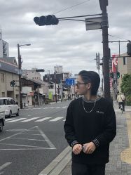 -侨治发型