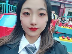 -七彩云南欢乐世界