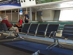 -奥利弗·雷金纳德·坦博国际机场