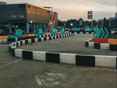 -金港秋名山·双层卡丁车场