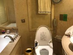 -慈溪白金汉爵大酒店
