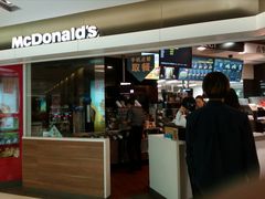 门面-麦当劳(国际大厦店)