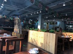 大堂-大草原清真饭庄(沙河店)