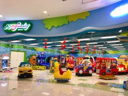 -莫莉幻想儿童乐园(郑州丹尼斯三天地店)