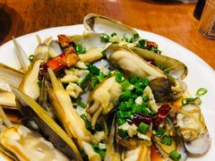 -胖大嫂渔家排档(半边山店)