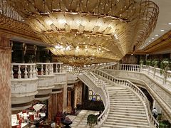-万宝海鲜舫(劳动公园店)