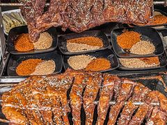 -呼吉牧蒙古烤肉·烧烤·小龙虾