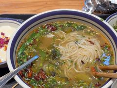 -云阿蛮云南生烫牛肉米线(奉贤路店)