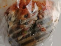墨鱼鸡肉卷-华荣西饼屋(榕江店)