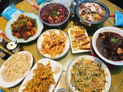 -老码头黑皮肘子锅包肉(文政街店)