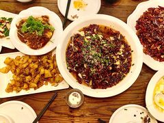 -三猫黑鱼花(南大店)