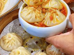 -馋三尺蟹粉小笼(人民广场店)