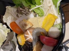 -呷哺呷哺(延安西路店)