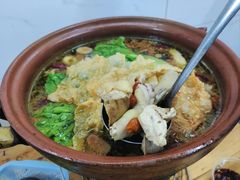 -威邵鸡煲(西华路总店)