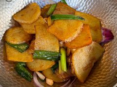 -隔壁老王·家常云南菜(花巷店)