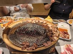 -山焱·炭火自助烤肉(周浦万达店)