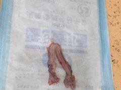 -伟伟宠物医院·CT影像中心·瑞派犬猫综合性门诊(汉口总院)