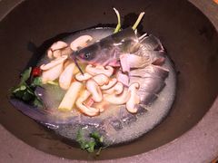 -咕嘟草帽鱼·牛奶一样的鲜鱼汤(包河万达广场创始店)