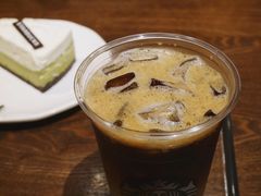 -星巴克臻选(南京金茂览秀城店)