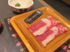 -牛YO寿喜烧·铁板烧和牛火锅自助(市府恒隆店)