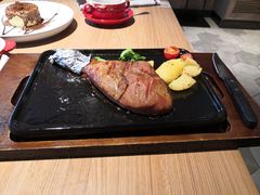 -必胜客(路劲又一城店)