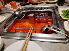 -海底捞火锅(曹安公路店)
