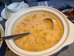 龙虾汤泡饭-御花园·粤菜·海鲜火锅(中山公园店)