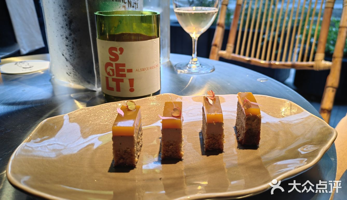 一家喝酒很惬意的店