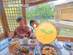 -绿茶餐厅(龙井船宴· 品牌总店)