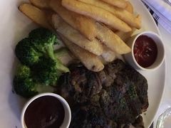 -WOLFGANG PUCK KITCHEN & BAR(迪士尼小镇店)