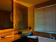 -花湖会所·高端水疗商务泡浴SPA(高新店)