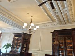 -Salon de Ville浦江汇(上海外滩华尔道夫酒店店)