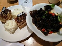 -小鱼小牛·鱼牛干锅·脆鱼火锅(世欧广场店)