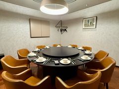 -鲜入唯煮·港式海鲜牛肉火锅(金宝街店)