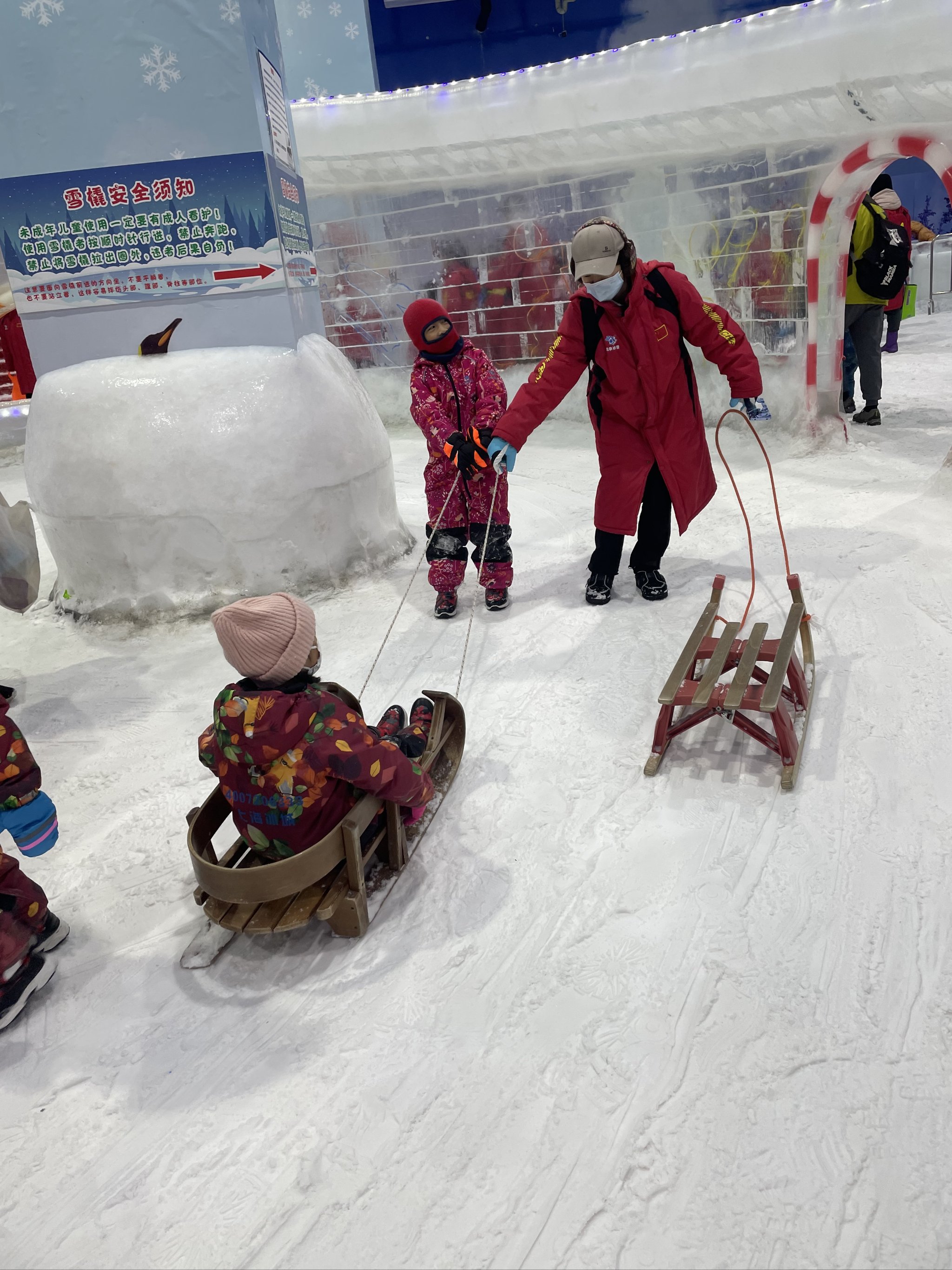 上海四季冰雪乐园图片