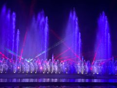 -东港音乐喷泉广场