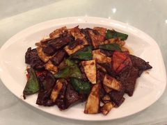 酱爆猪肝-东方明珠老上海8号餐厅