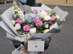 -亭亭鲜花店(中山北路店)